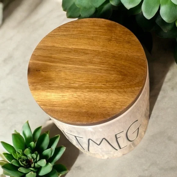 Rae Dunn Nutmeg Cellar Canister Wood Lid 2018 - Picture 10 of 17